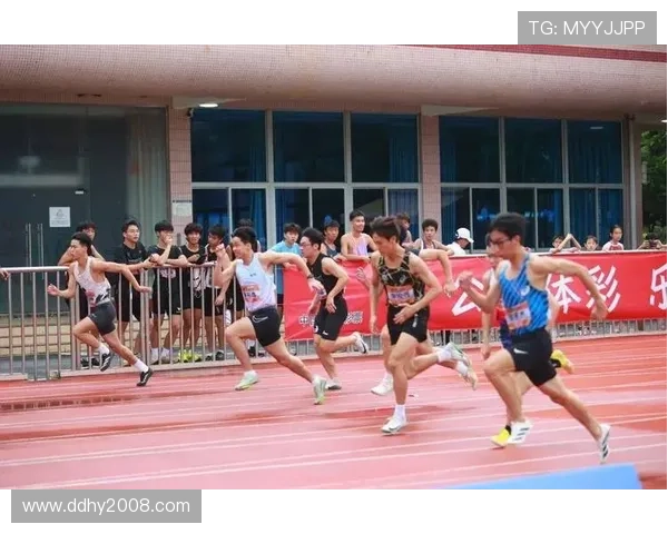 2025广州田径接力公开赛圆满落幕 超700名健儿点燃羊城激情赛事 2025广州田径接力公开赛圆满落幕 超700名健儿点燃羊城激情赛事